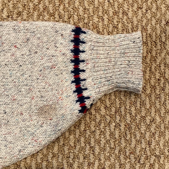 Vintage Lands’ End Men’s Wool Sweater - Picture 9 of 9